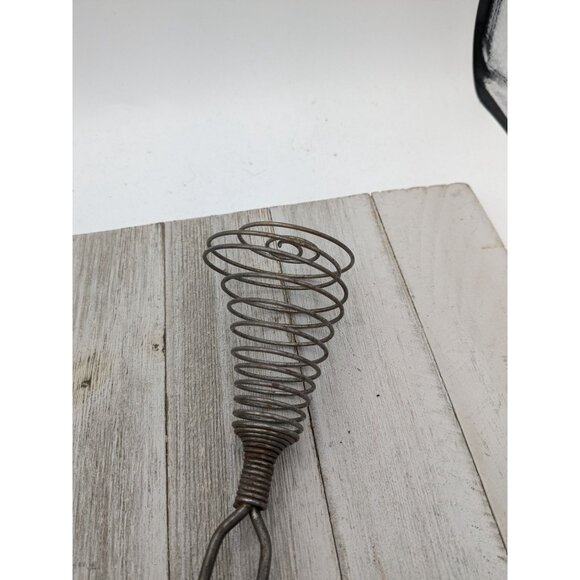 Vintage French #1 Spring Coil Whisk Wisk Wire Beater Mixer Metal 9" - Picture 2 of 7